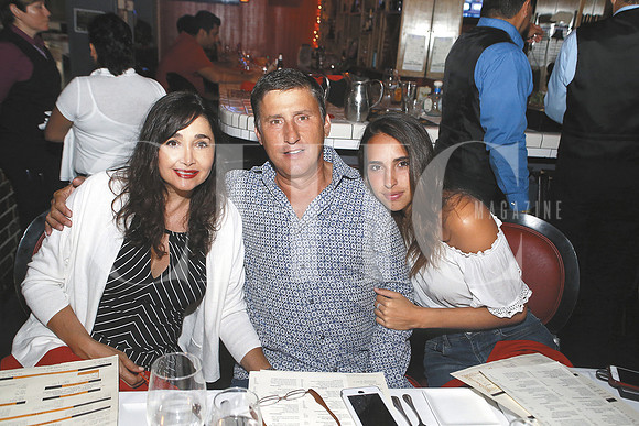 Marcia Roca de Meyer, Julio Meyer y Krizia Meyer