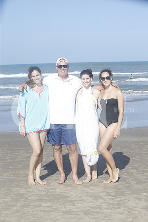Teresa Dillon, Roberto Dillon, Nena Dillon y Lizzy Dillon