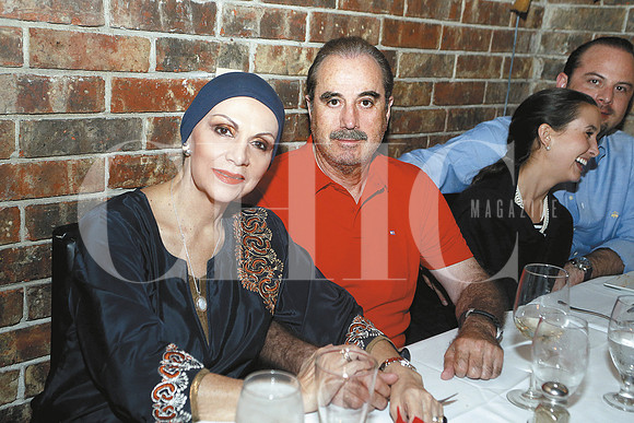 Lucy Alcocer de Lambretón y Alejandro Lambretón