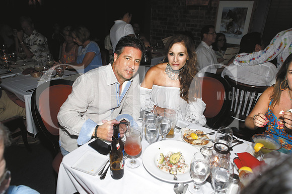 José González Maiz y Gabriela Cantú Miller