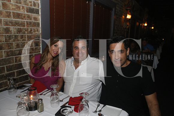 Mónica Glenn, Manuel González y Óscar Cantú