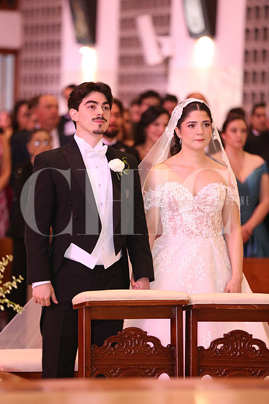 Mónica Mattei y Jorhge LM5
