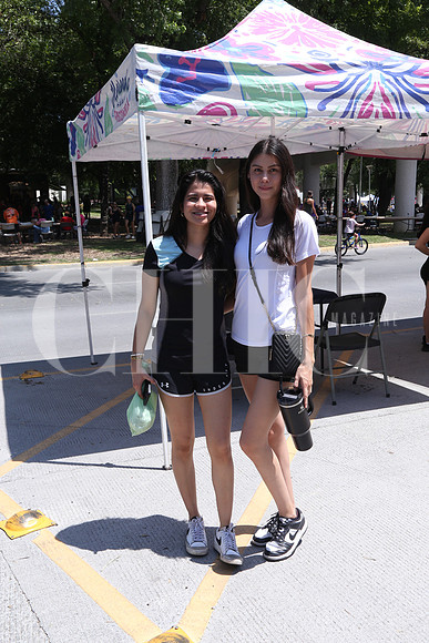 Carolina Lozano y Karina Vidal 0