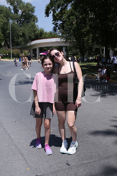 Viviana Garcia y Juliana García 0
