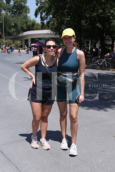 Elisa Vázquez y Gabriela Campos 1