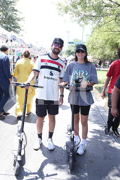 Raúl Ortega y Mariana Padilla 0