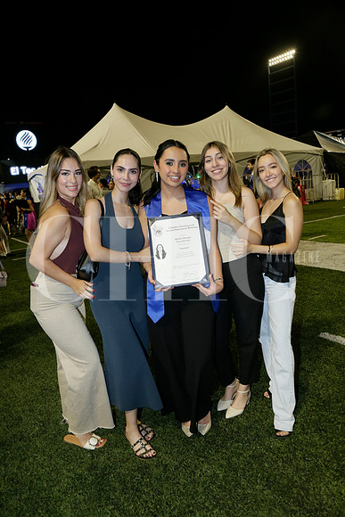 Mariana Garza, Regina Villalobos, Sandra Leija, Valeria Gallegos y Alexa García (3)