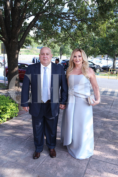 Mauricio Sánchez y Cecila de Sánchez 1