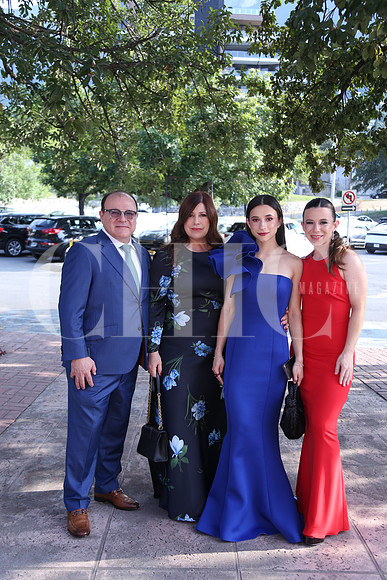 Rene Guajardo, Adriana de Guajardo, Roberta Guajardo y Adriana Guajardo 1