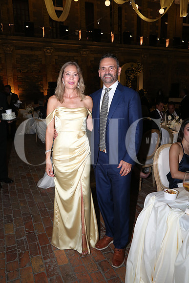 Cristy Morales de Navarro y Rafael Navarro 0