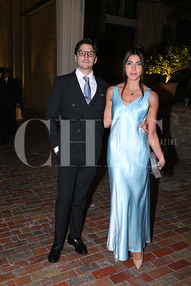 Gabriel Treviño y Lisa de la Garza 0