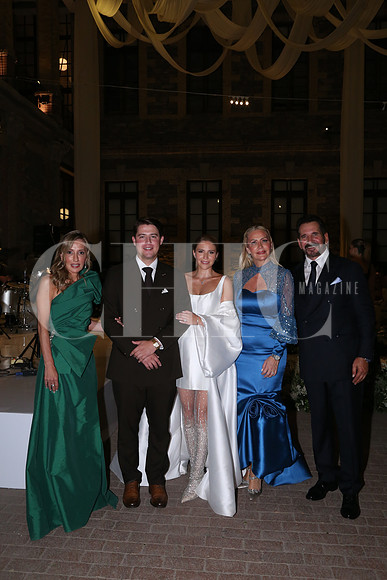 Alejandra Irigoyen, Diego Carenas, Dany Barona, Lizeth Suárez de Barona y Carlos Baron ( PAPÁS DE LOS NOVIOS) 1