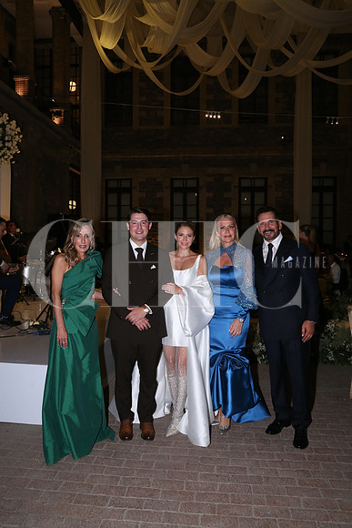 Alejandra Irigoyen, Diego Carenas, Dany Barona, Lizeth Suárez de Barona y Carlos Baron ( PAPÁS DE LOS NOVIOS) 3