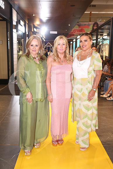 Lily Ayala, Marcela Ayala y Magilu Morales 1