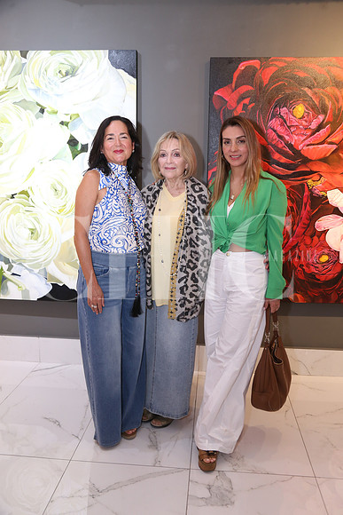 Bárbara Robles, Caty Eldridge y Maria Villalón 1