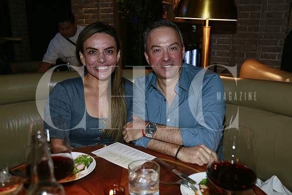 Katy Sandoval y Cristobal Sandoval (2)