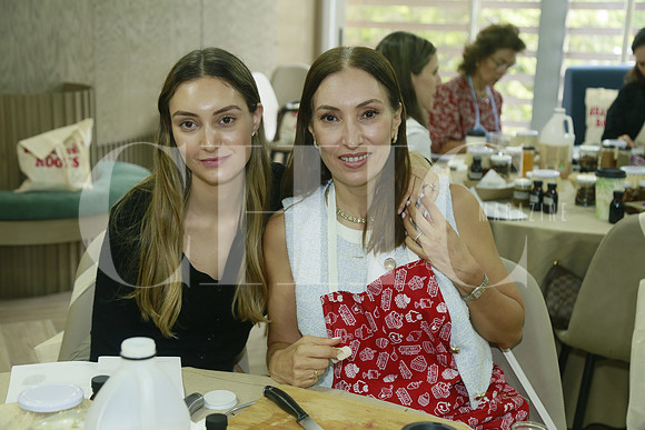 Ana Katy Cantú y Blanca Díaz de Cantú (3)