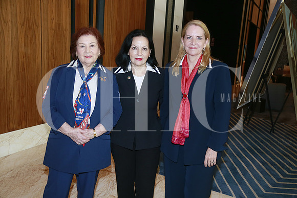 Elsa Gutíerrez, Alejandra Ibarra y Maricarmen Herrera