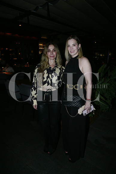 Myrna González y Mayela González (2)