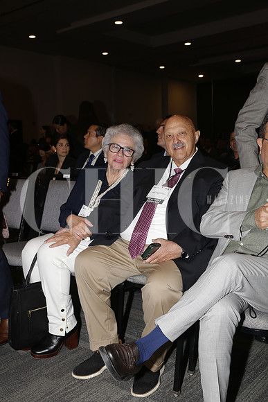 Cristina Rodriguez y Reyes Tamez Guerra 2