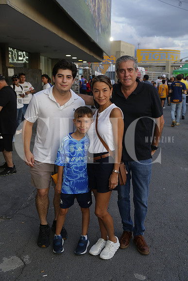 Diego Malagon, Fernando Cordero, Cynthia Yañez y Fernando Cordero 1