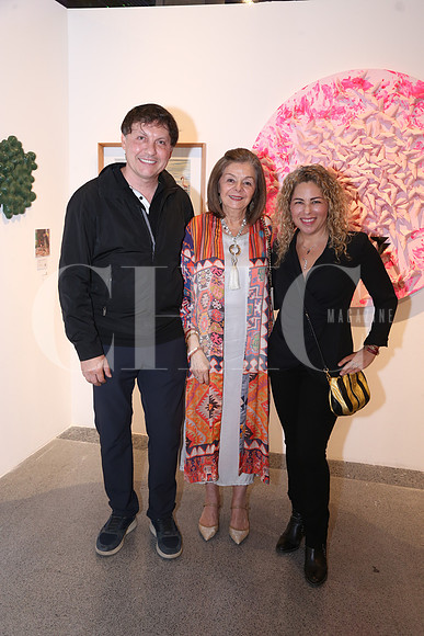 Rogelio Lobo, Alicia Navarro y Roberta Marroquin 0