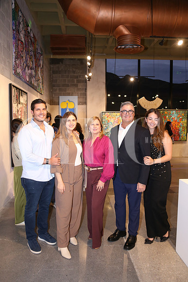 Alvaro Aguirre, Marigel Garza, María Zambrano, Patricio Garza y Viviana Garza 0