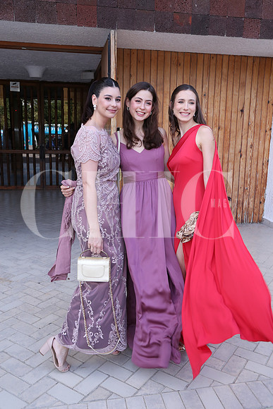 Elena de Gasperin, Isabela Elizondo y Paulina Zambrano 0