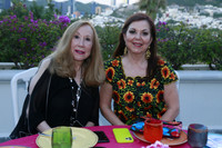 Yolanda De la Garza y Marisela Guzmán