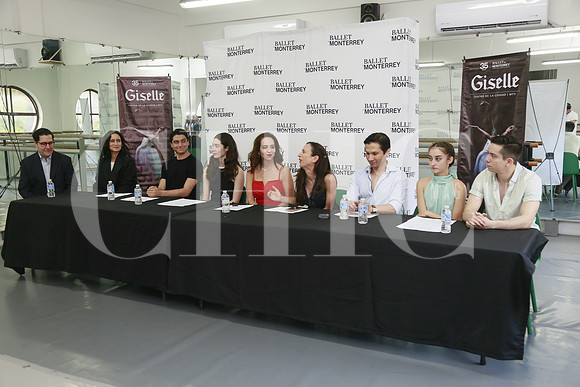 Felipe Tristan, Yvonne Venegas, Argenis Montalvo, Greta Elizondo, Gaby Elizondo, Yolanda Garza, Yosvani Ramos, Ana Godoy y Axel Jaramillo