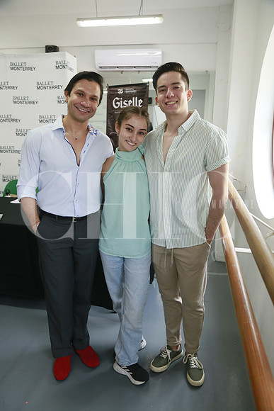 Yosvani Ramos, Ana Godoy y Axel Jaramillo (2)