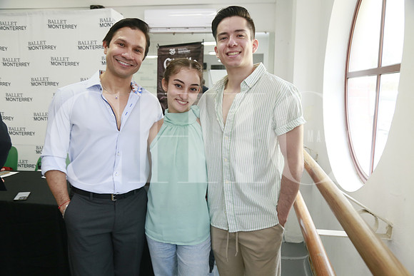 Yosvani Ramos, Ana Godoy y Axel Jaramillo (6)