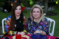Marlene Dávila y Marina Benavides