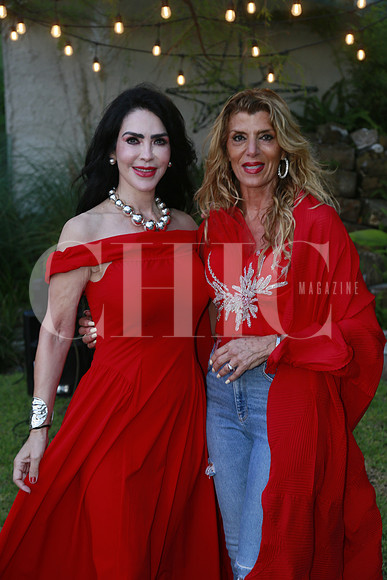 Martha de Ruíz e Yvonne Hayek