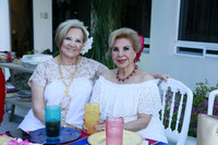 Silvia De la Garza y Marianela Leal