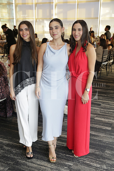 Regina Muñoz, Balbina Elizondo y Paulina Elizalde 4