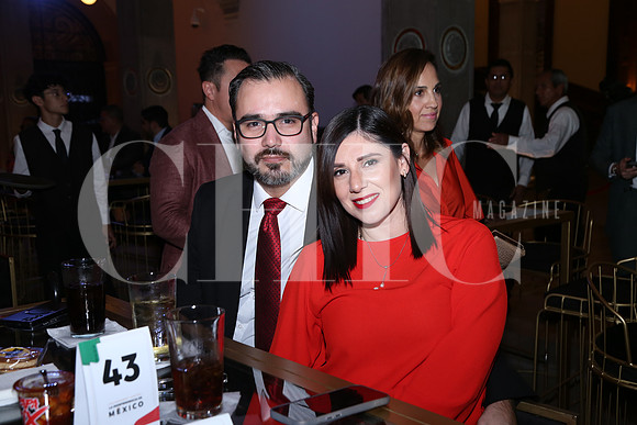 Rolando Rodríguez y Romina Saldaña 1