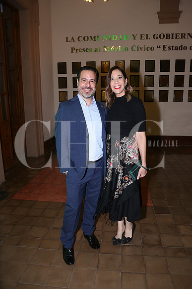 Gustavo García y Mirena Pérez 0