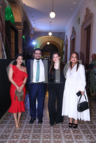 Carolina González, Carlos Manuel Cuevas, Lorena Treviño y Julieta López 0