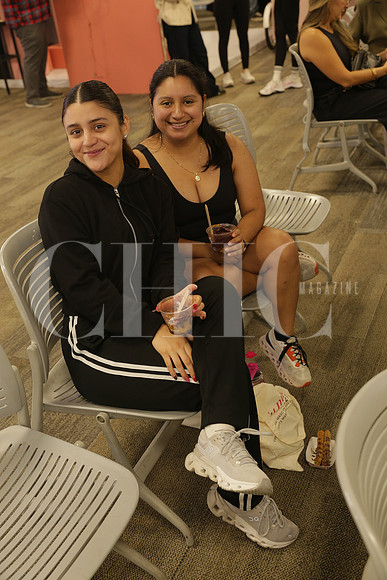 Liz Aguirre y Ari Pastrana 1
