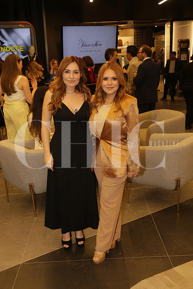 Debbie Pierce y Lily Pierce 2