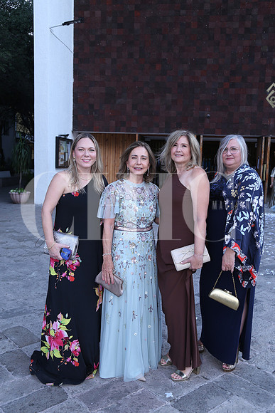 Cristina Torres, Marcela Camelo, Martha Garza Camelo y Mónica Garza 0