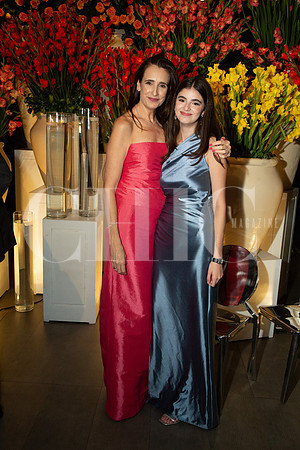 Claudia González y Lucia León_