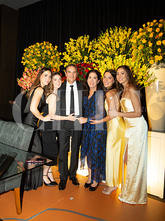 Marian Garza, Fernanda Garza, Miguel Angel Garza, Roberta Belden, Isabela Garza y Roberta Garza 0