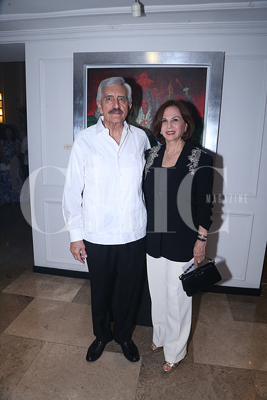 Javier Cruz y Morena García de Cruz 0