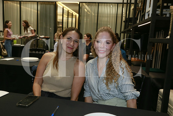 Alejandra Garza y Greta Guerrero