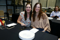 Nilda Treviño de Flores y Gaby García de Treviño (2)