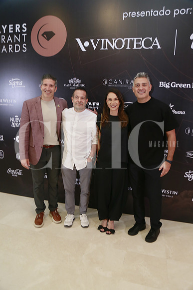 Alex Martínez, Alberto Senties, Daniela Mijares e Higinio Rodriguez