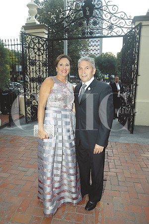 Claudia Canavati de Domene y Jorge Domene