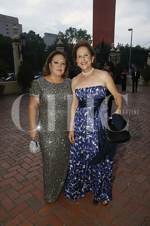 María Martha Castillejos y Bibi Coindreau de Zambrano